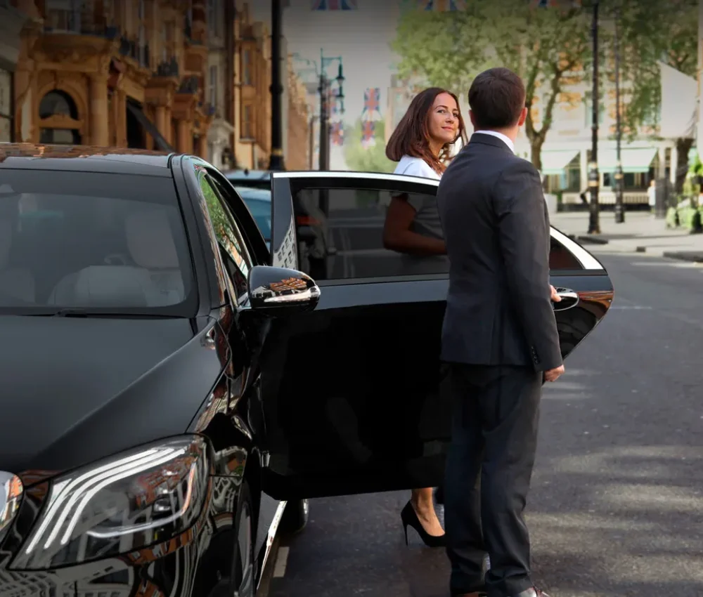 chauffeur-driven-car-hire-2